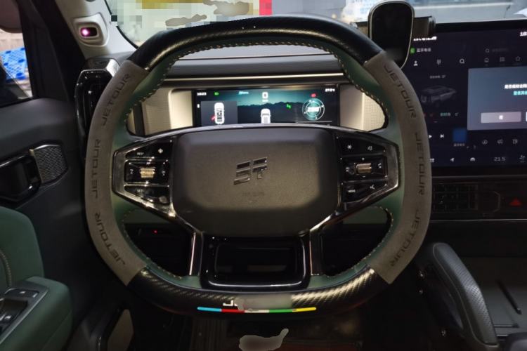 Used JETOUR Traveler 2023 1.5T Two-Wheel Drive Discovery PRO Steering Wheel