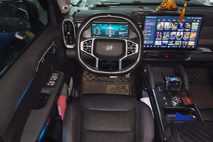 Used JETOUR Traveler 2023 2.0T Four-Wheel Drive Conqueror Steering Wheel