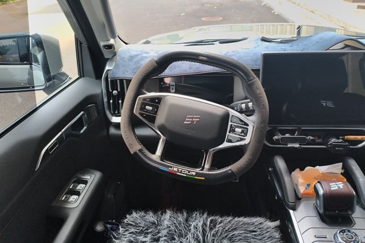 Used JETOUR Traveler 2023 2.0T All-Wheel-Drive Crosser Steering Wheel