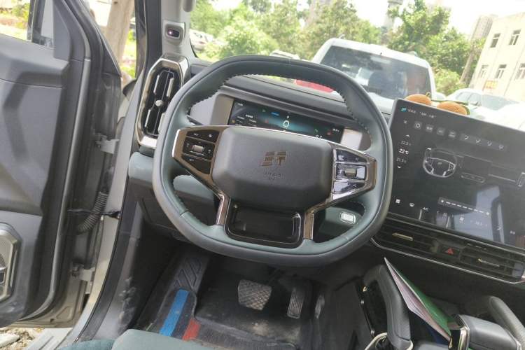 Used JETOUR Traveler 2023 1.5T Two-Wheel Drive Discovery PRO Steering Wheel