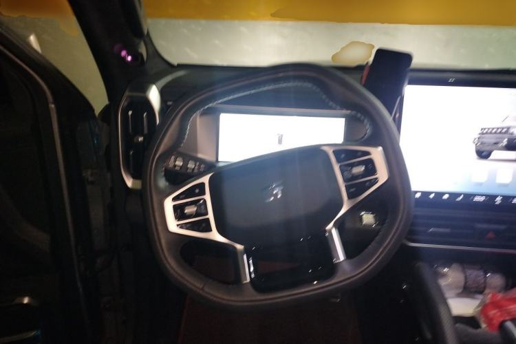 Used JETOUR Traveler 2023 2.0T All-Wheel Drive CrossPRO+ Steering Wheel
