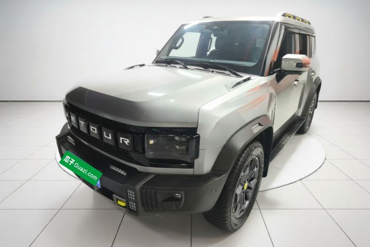 JETOUR Traveler 2023 2.0T All-Wheel Drive CrossPRO+