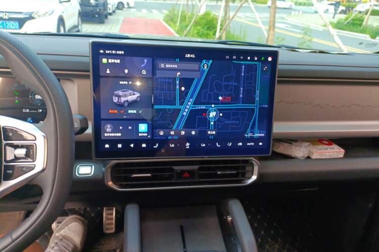 Used JETOUR Traveler 2024 2.0T All-Wheel-Drive CrossPRO+ Entertainment Edition Audio And AC Panel