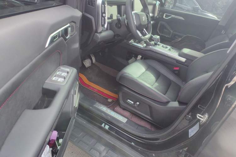 Used JETOUR Traveler 2024 2.0T All-Wheel-Drive CrossPRO Entertainment Edition Driver Seat