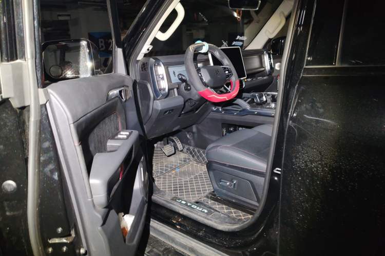 Used JETOUR Traveler 2024 2.0T All-Wheel-Drive CrossPRO Entertainment Edition Driver Seat