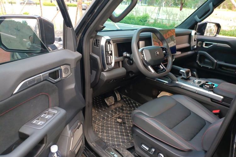 Used JETOUR Traveler 2024 2.0T All-Wheel-Drive CrossPRO+ Entertainment Edition Driver Seat