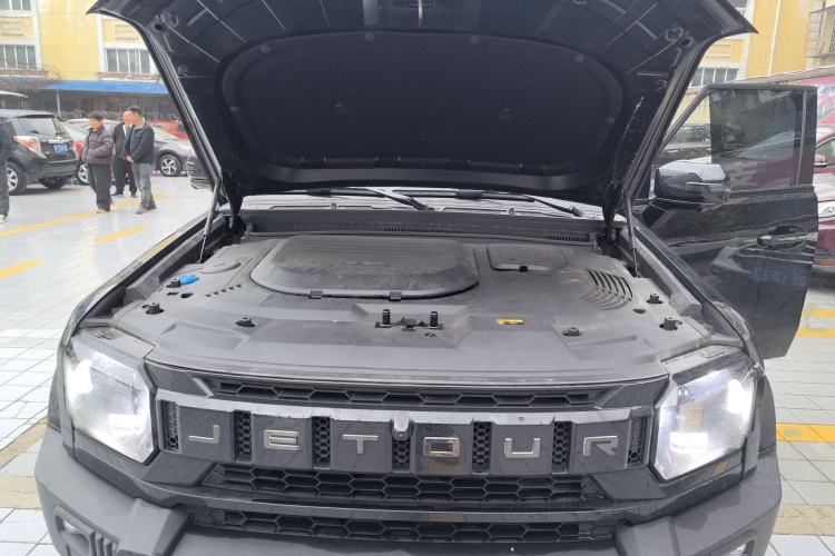 Used JETOUR Traveler 2024 2.0T All-Wheel-Drive CrossPRO+ Entertainment Edition Engine Bay