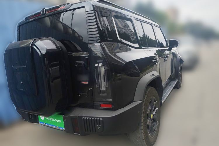 Used JETOUR Traveler 2024 2.0T All-Wheel-Drive CrossPRO+ Entertainment Edition Exterior 5