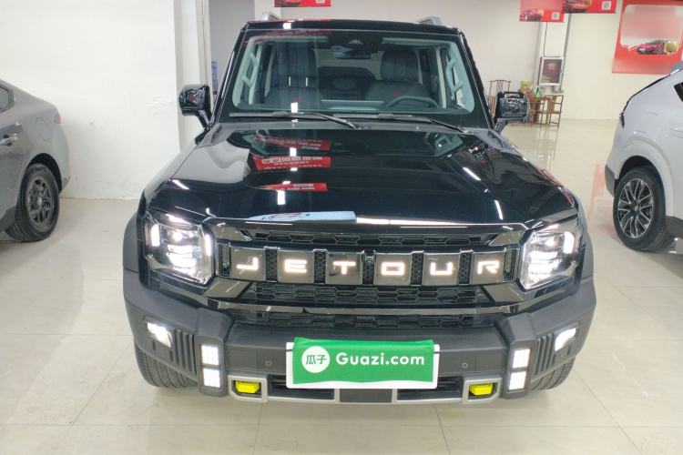 Used JETOUR Traveler 2024 2.0T All-Wheel-Drive CrossPRO Entertainment Edition Front