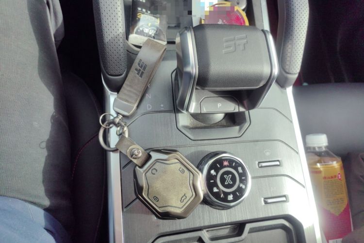 Used JETOUR Traveler 2024 2.0T All-Wheel-Drive CrossPRO Entertainment Edition Gear Lever