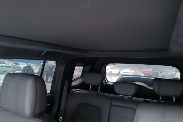 Used JETOUR Traveler 2024 2.0T All-Wheel-Drive CrossPRO+ Entertainment Edition Headliner