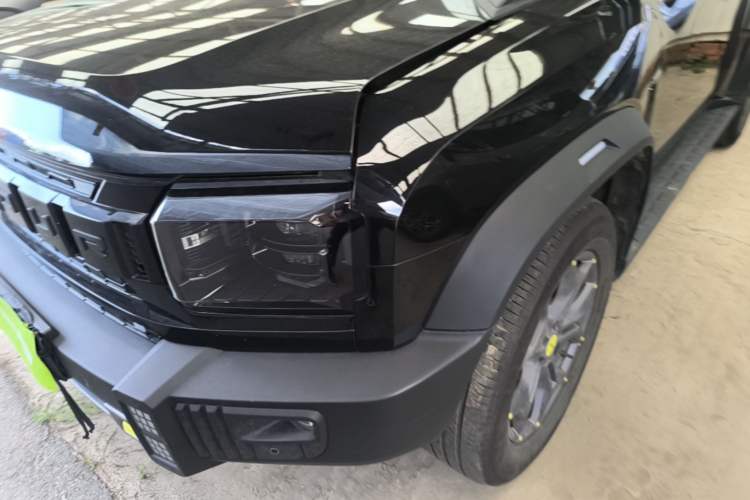 Used JETOUR Traveler 2024 2.0T All-Wheel-Drive CrossPRO Entertainment Edition Left Front Headlight
