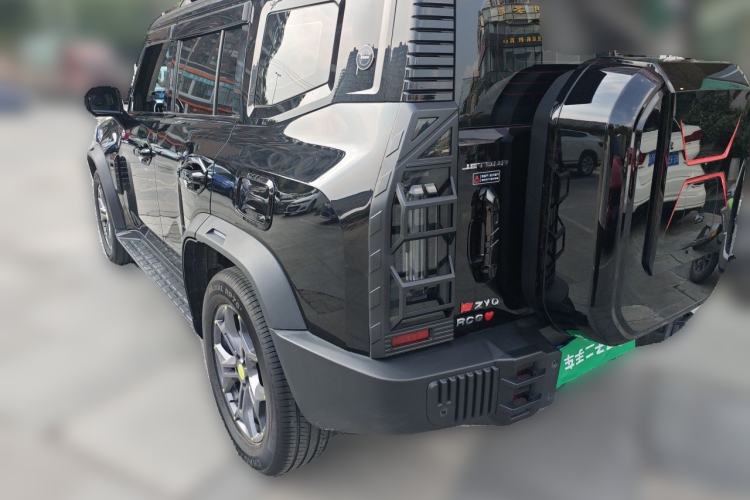 Used JETOUR Traveler 2024 2.0T All-Wheel-Drive CrossPRO Entertainment Edition Rear Left 45 Deg