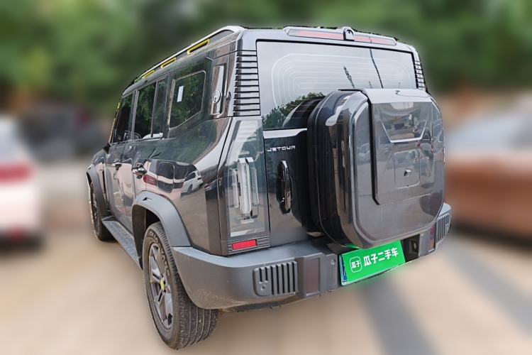 Used JETOUR Traveler 2024 2.0T All-Wheel-Drive CrossPRO Entertainment Edition Rear Left 45 Deg