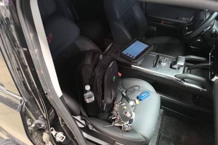 Used JETOUR Traveler 2024 2.0T All-Wheel-Drive CrossPRO Entertainment Edition Right Front Seat
