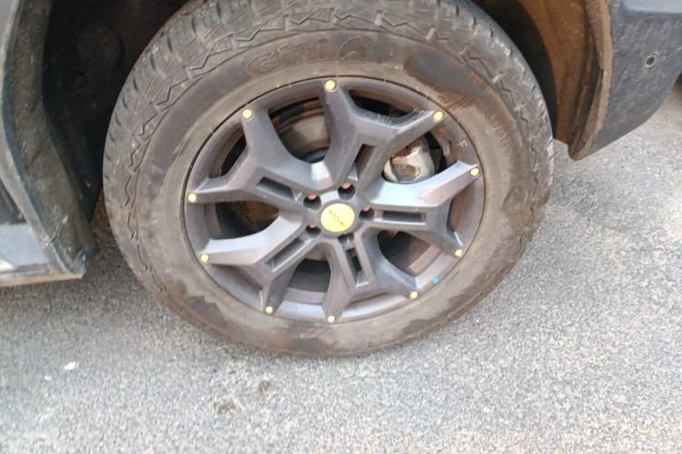Used JETOUR Traveler 2024 2.0T All-Wheel-Drive CrossPRO+ Entertainment Edition Right Front Wheel Hub