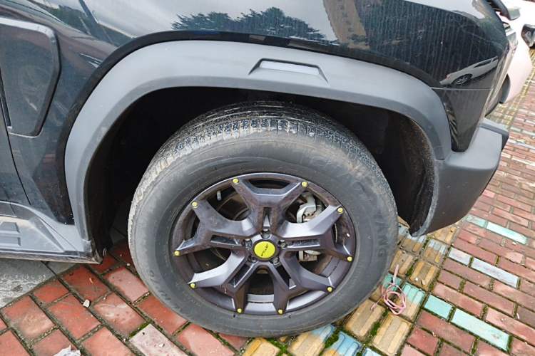 Used JETOUR Traveler 2024 2.0T All-Wheel-Drive CrossPRO Entertainment Edition Right Front Wheel Hub