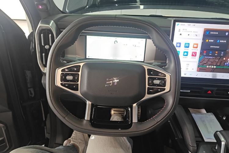 Used JETOUR Traveler 2024 2.0T All-Wheel-Drive Silver Dragon Wings Steering Wheel