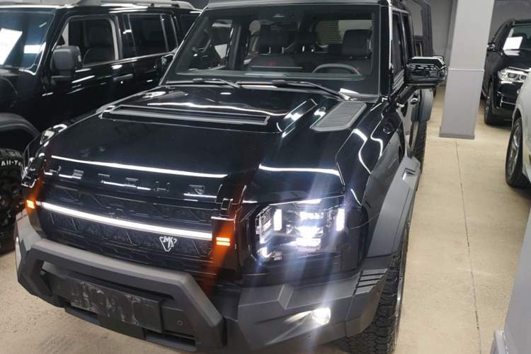 Used JETOUR Traveler 2024 2.0T All-Wheel-Drive Silver Dragon Wings Guazi used car, China used car export, Used car for sale, Used cars, Cheapest cars for sale