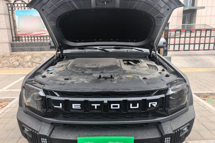 Used JETOUR Traveler 2024 2.0T All-Wheel-Drive CrossPRO+ Entertainment Edition Engine Bay