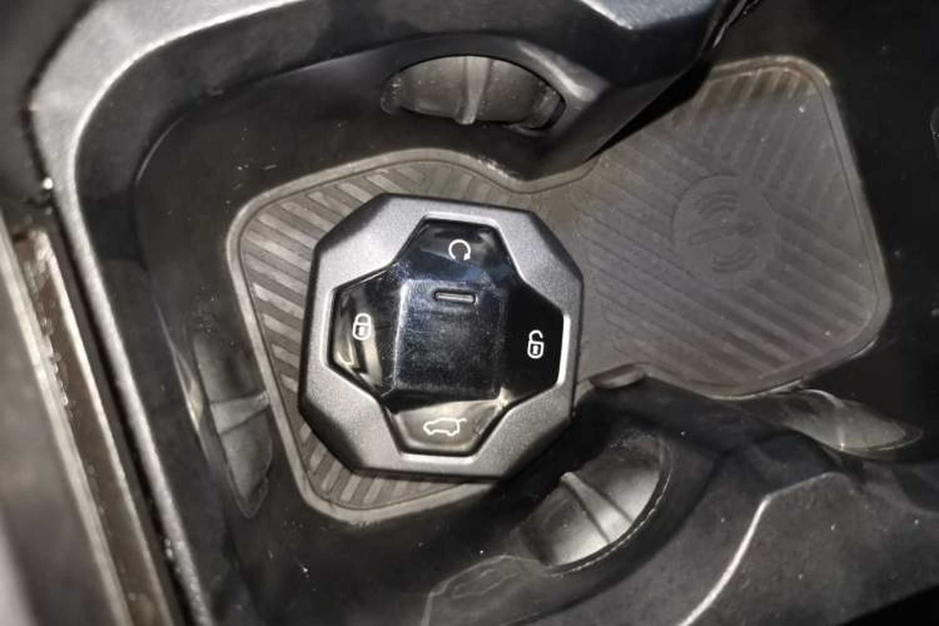 Used JETOUR Traveler 2024 2.0T All-Wheel-Drive Silver Dragon Wings Interior 1