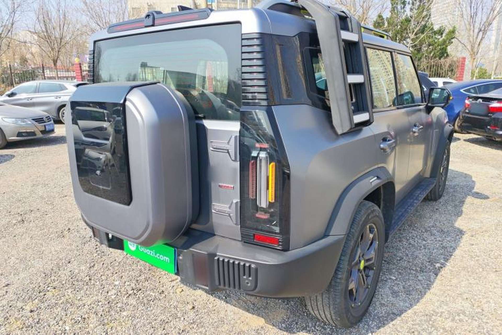 Used JETOUR Traveler 2024 2.0T All-Wheel-Drive CrossPRO Entertainment Edition Rear Right 45 Deg