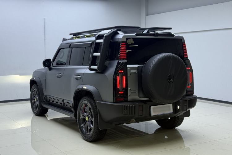 Used JETOUR Traveler 2024 2.0T All-Wheel-Drive CrossPRO+ Entertainment Edition Exterior 3