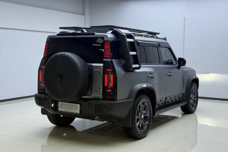 Used JETOUR Traveler 2024 2.0T All-Wheel-Drive CrossPRO+ Entertainment Edition Exterior 4