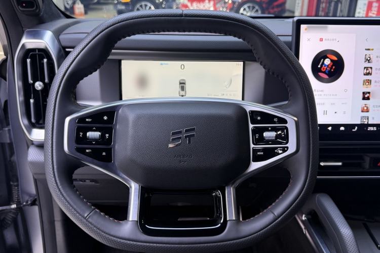 Used JETOUR Traveler 2024 2.0T All-Wheel-Drive CrossPRO+ Entertainment Edition Interior 2