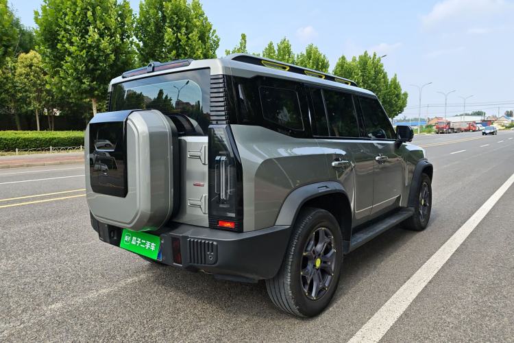 Used JETOUR Traveler 2024 2.0T All-Wheel-Drive CrossPRO Entertainment Edition Rear Right 45 Deg