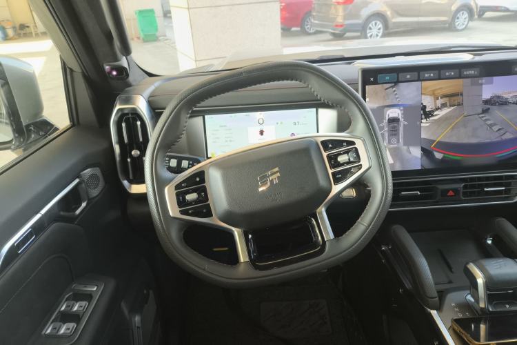 Used JETOUR Traveler 2024 2.0T All-Wheel-Drive Silver Dragon Wings Steering Wheel