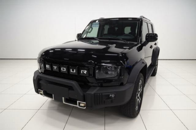 Używany JETOUR Traveler 2025 1.5TD DCT Two-Wheel Drive Exploration+