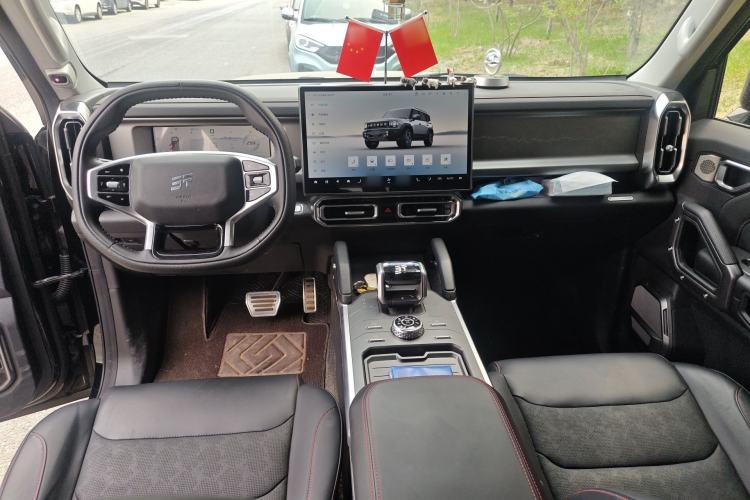 Used JETOUR Traveler 2025 2.0TD DCT XWD Cross-country Center Console