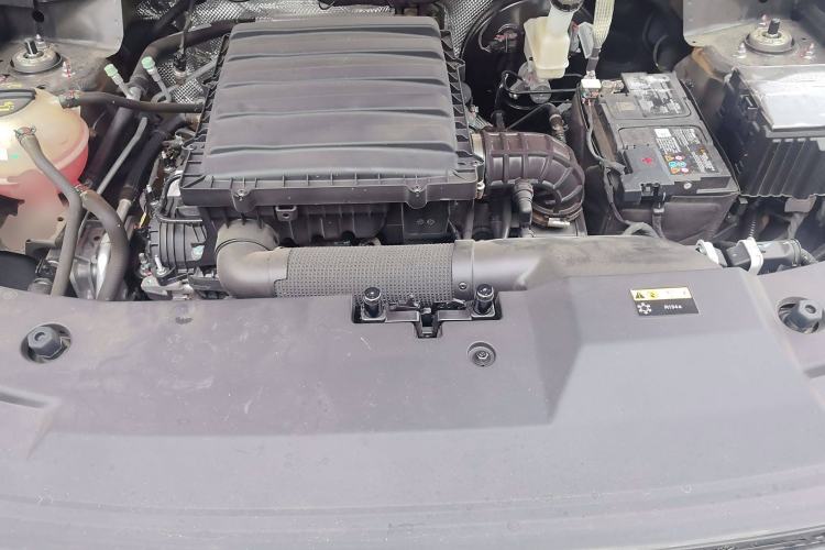 Used JETOUR Traveler 2025 2.0TD DCT XWD Cross-country Engine Bay