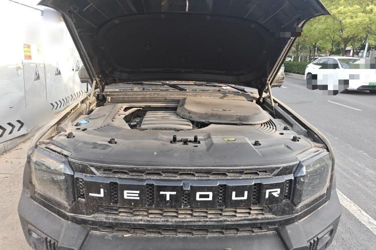 Used JETOUR Traveler 2025 2.0TD DCT XWD Cross+ Engine Bay
