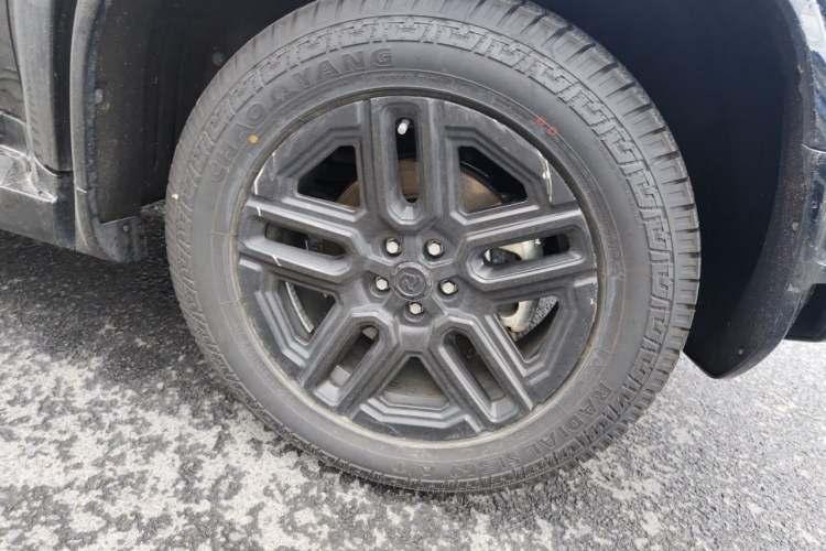 Used JETOUR Traveler 2025 2.0TD DCT Four-Wheel Drive Star Guardian Right Front Wheel Hub