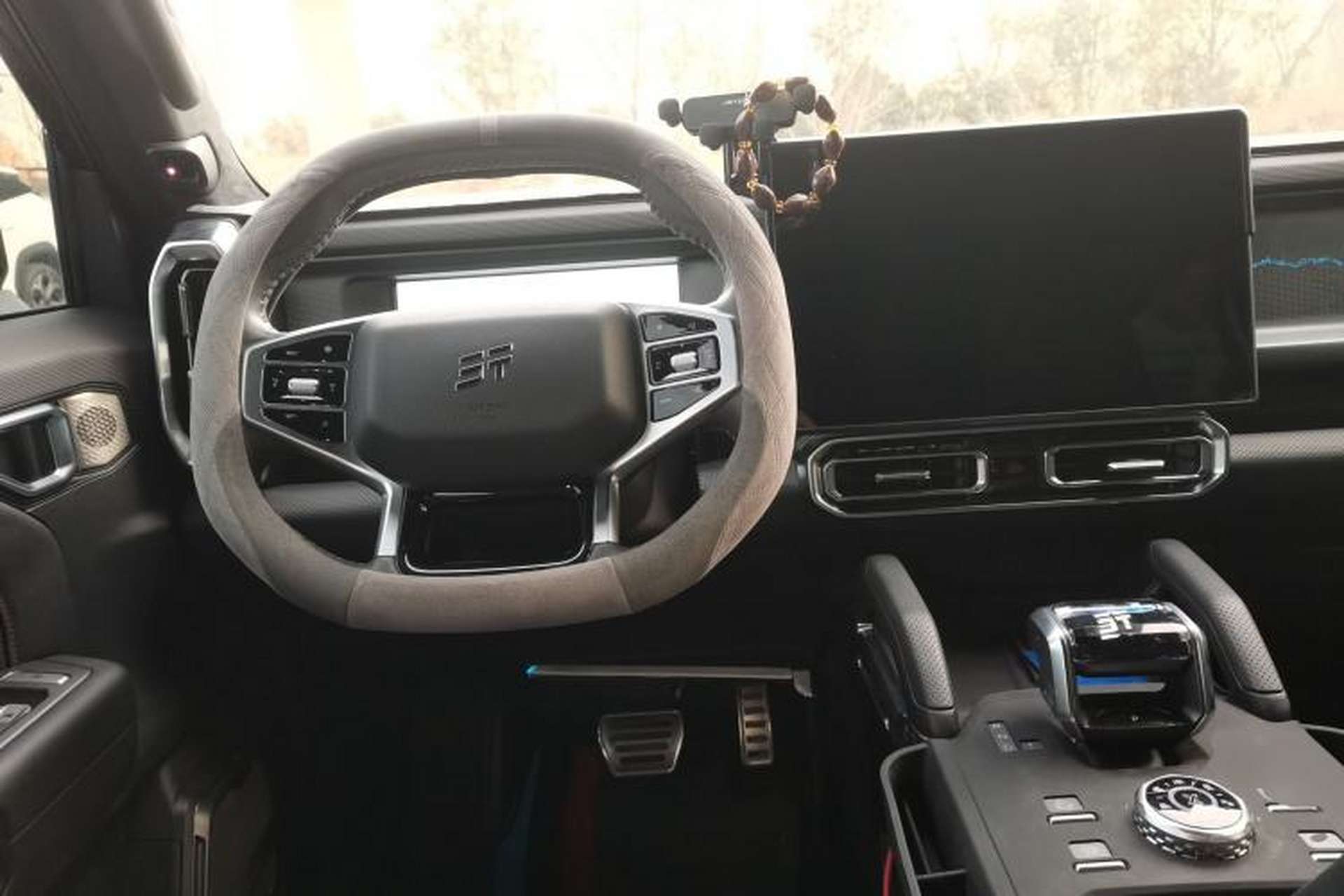 Used JETOUR Traveler 2025 2.0T Automatic All-Wheel Drive 200 000 Yuan Commemorative Edition Steering Wheel