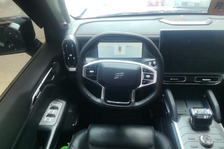 Used JETOUR Traveler 2025 1.5TD DCT Two-Wheel Drive Exploration+ Steering Wheel