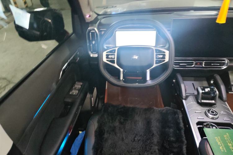 Used JETOUR Traveler 2025 Model—1.5TD DCT Exploration + Smooth Driving Edition Steering Wheel