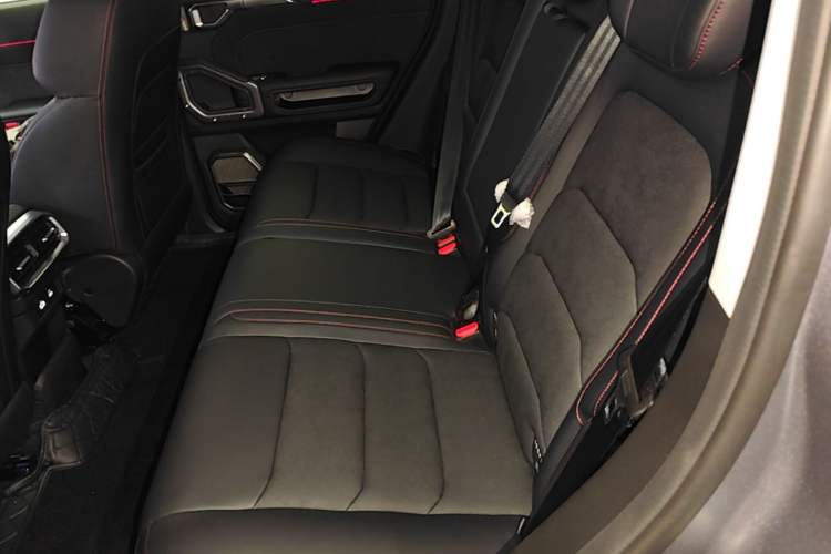 Used JETOUR Traveler 2025 2.0TD DCT Four-Wheel Drive Star Guardian Left Rear Seat