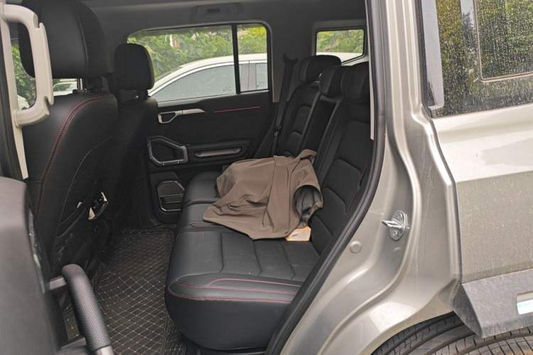 Used JETOUR Traveler 2025 2.0TD DCT XWD Cross-country Left Rear Seat