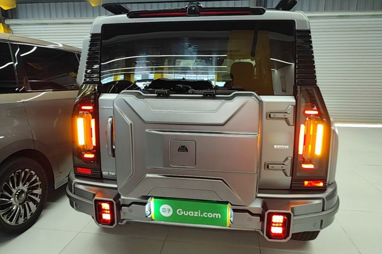 Used JETOUR Traveler 2025 2.0TD DCT Four-Wheel Drive Star Guardian Rear