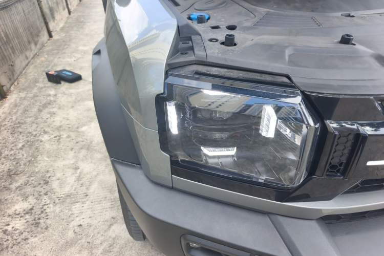 Used JETOUR Traveler 2025 1.5TD DCT Two-Wheel Drive Exploration+ Right Front Headlight