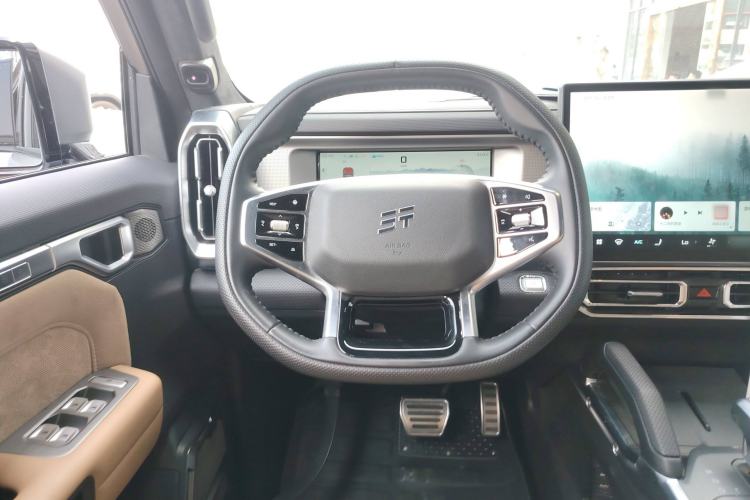 Used JETOUR Traveler 2025 2.0TD Automatic XWD Conquest+ Steering Wheel