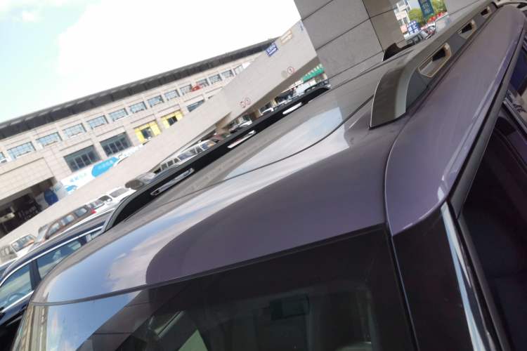 Used JETOUR Traveler 2025 2.0T DCT Star & Moon Goddess Roof