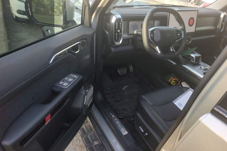 Used JETOUR Traveler 2025 2.0TD DCT XWD Cross-country Driver Seat
