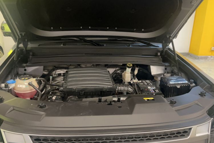 Used JETOUR Traveler 2025 2.0TD DCT Four-Wheel Drive Star Guardian Engine Bay