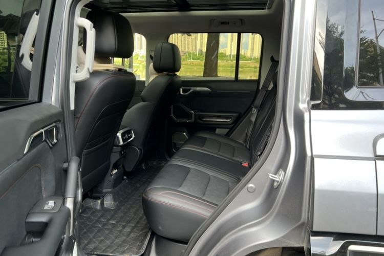 Used JETOUR Traveler 2025 2.0TD DCT Four-Wheel Drive Star Guardian Interior 5