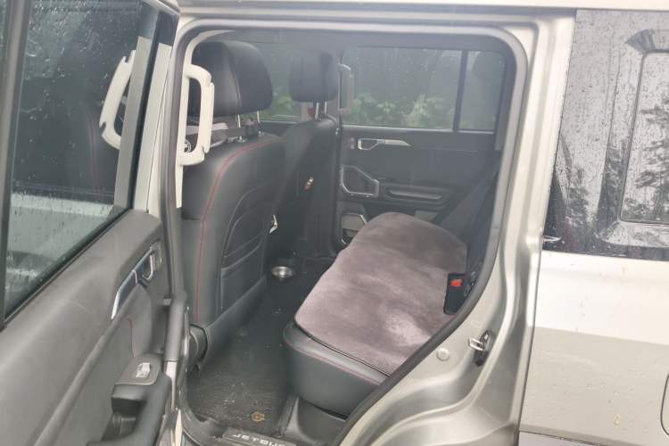 Used JETOUR Traveler 2025 2.0TD DCT XWD Cross-country Left Rear Seat