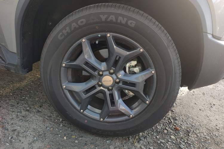 Used JETOUR Traveler 2025 2.0TD DCT XWD Cross-country Right Front Wheel Hub